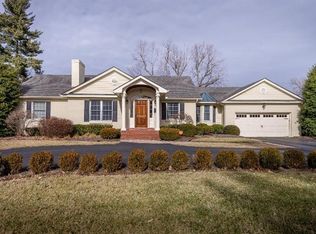 1177 Lakewood Dr, Lexington, KY 40502