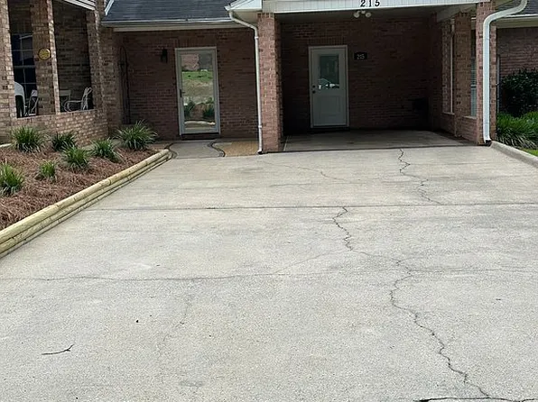 215 Windover Way, Enterprise, AL 36330