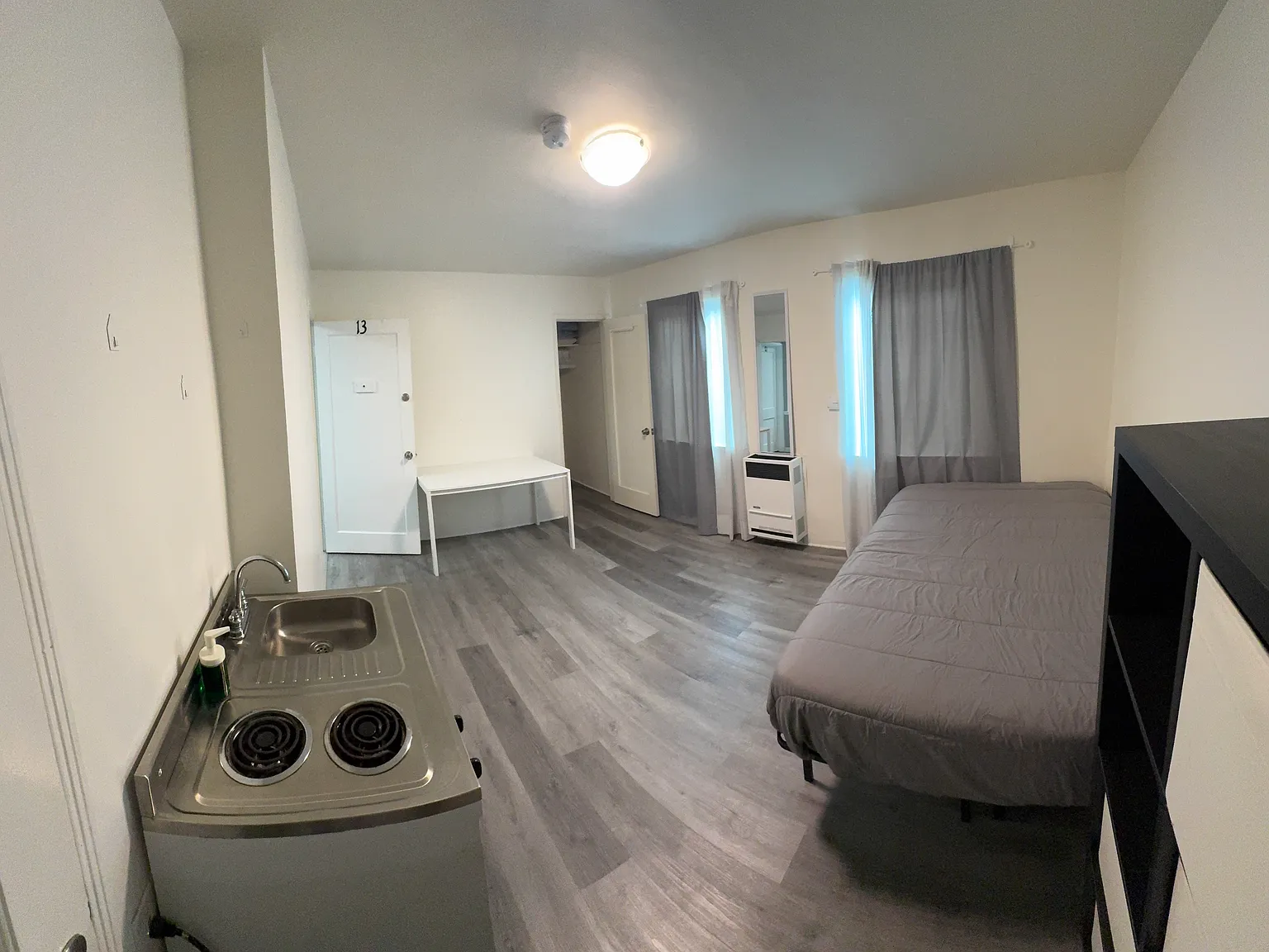1756 Lincoln Blvd — Photo 2