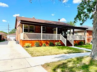 9224 S Lawndale Ave, Evergreen Park, IL