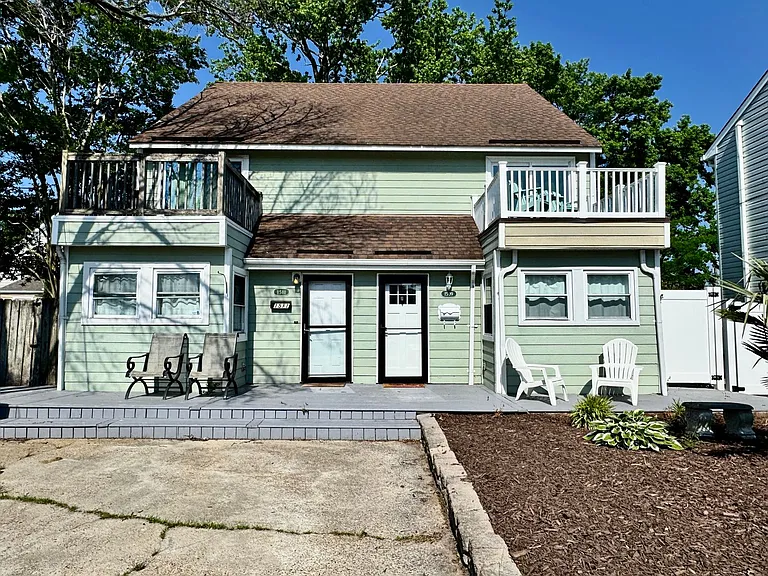 1509 Cypress Ave — Photo 1