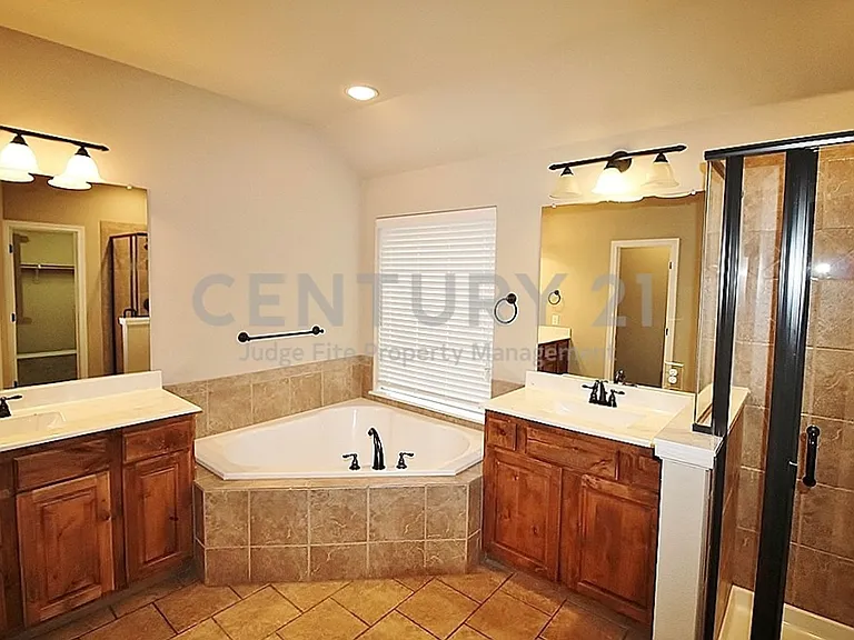122 Sierra Dr — Photo 13