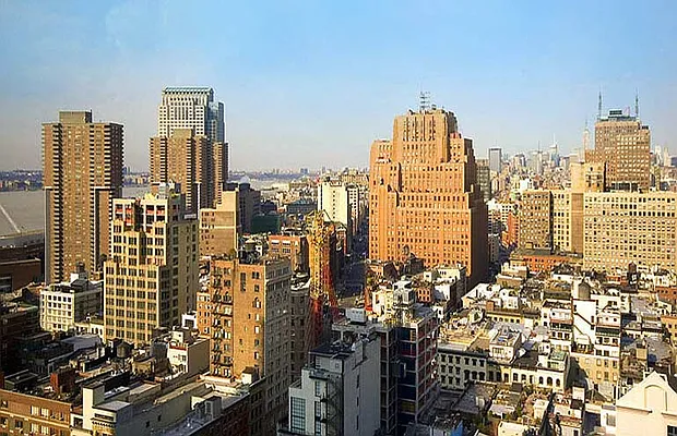 Rented by The World Wide Group | media 79