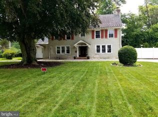 1187 E Washington Ln, Philadelphia, PA 19138