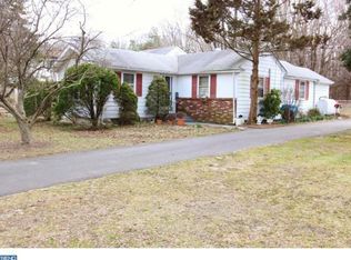 296 Juliustown Rd, Columbus, NJ 08022