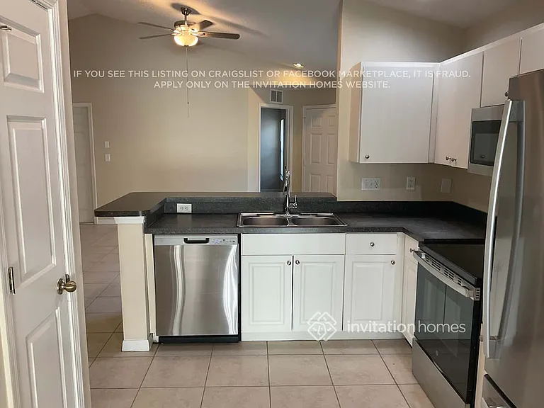 1415 Delano Trent St — Photo 5