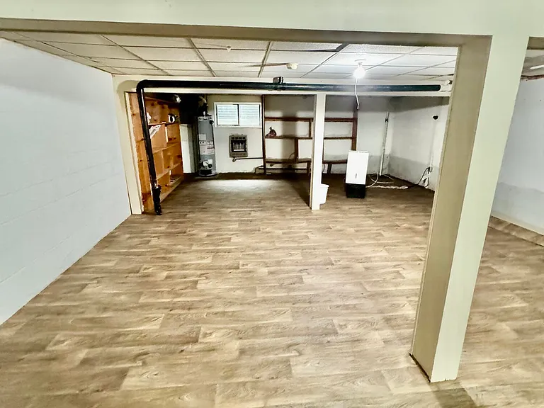 17 Hunts Ct — Photo 14