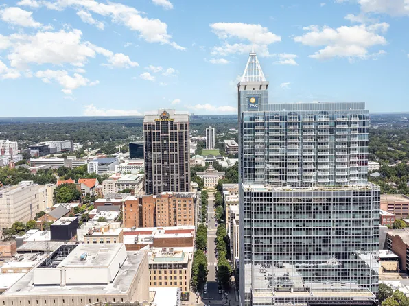 301 Fayetteville St Unit 2501, Raleigh, NC 27601