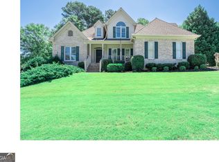125 Tara Blvd, Loganville, GA