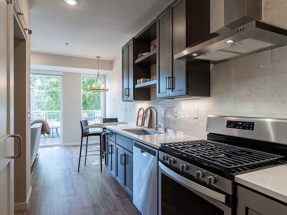 1st image of 449 E Center St #414