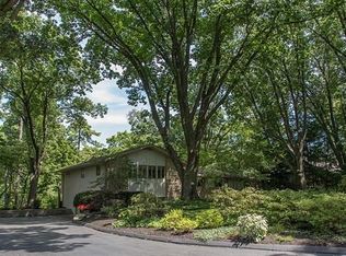 330 Medick Way, Worthington, OH 43085
