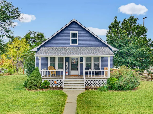 114 E 5th St, Minneapolis, KS 67467