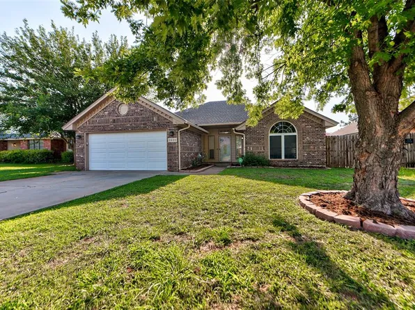 2620 Sequoyah Ave, Moore, OK 73160