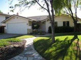 8104 Garry Oak Dr, Citrus Heights, CA