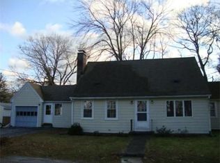 16 Fyrbeck Ave, Shrewsbury, MA 01545