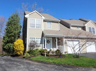 82 Sparrow Ridge Rd, Carmel, NY 10512