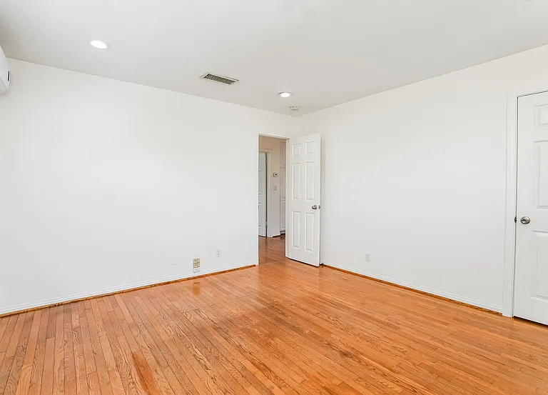 522 Washington St #522 — Photo 9
