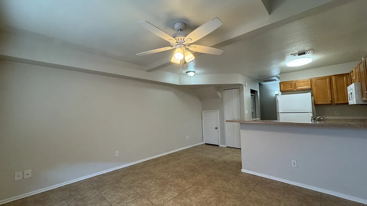 Great Room - 2301 E University Dr #117