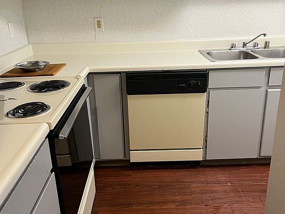 5th image of 415 N Bragaw St APT 7
