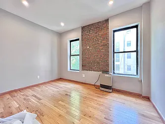 Rented by Doorway NYC, LLC