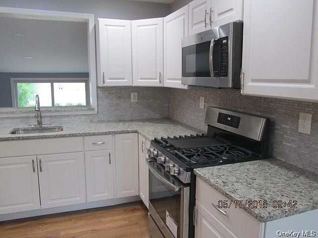 1st image of 232 Leslie Ave