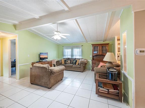 5th image of 130 Grassy Key LN #37
