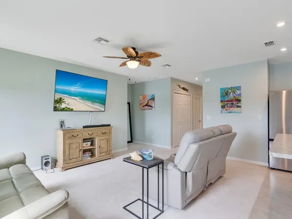 5317 Oakland Lake Circle, Fort Pierce, FL 34951