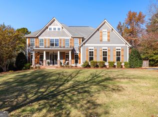 180 Burkwood Ct, Fayetteville, GA 30215