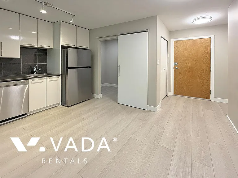 828 Cardero St #301 — Photo 6