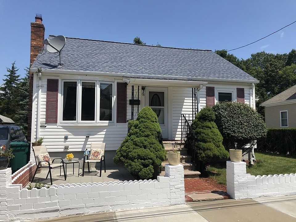 1st image of 68 Heaton Ave
