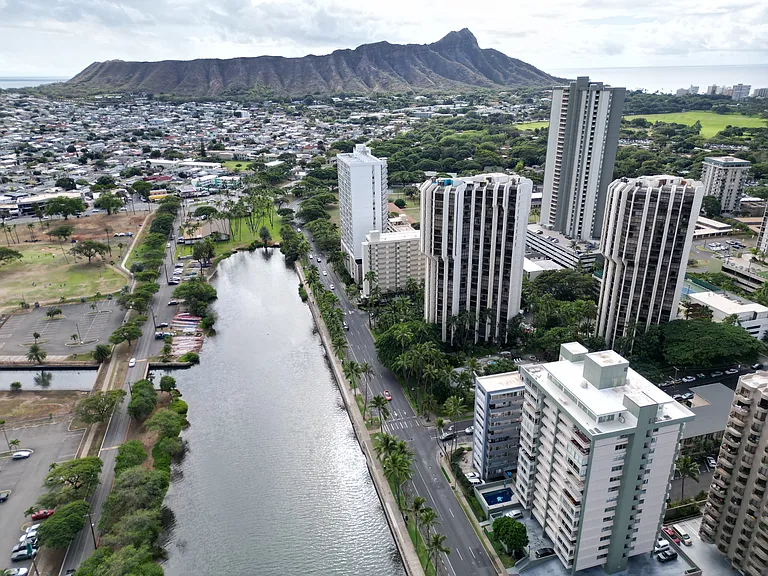 320 Liliuokalani Ave #1504 — Photo 23