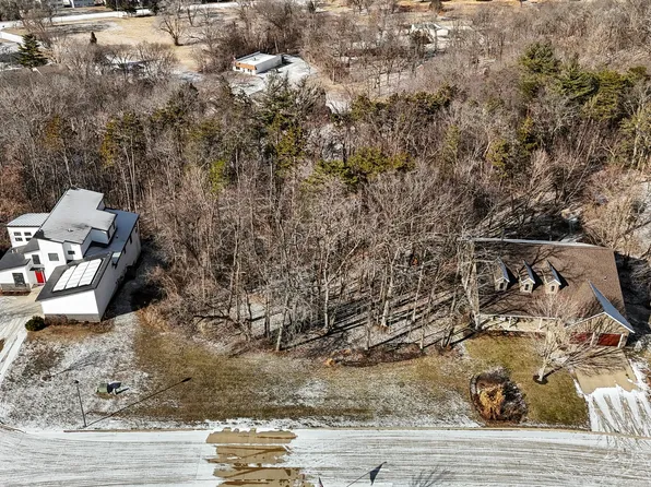 729 10th Ave, Hampton, IL 61256