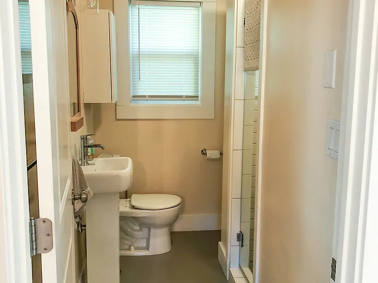 7255 SW 31st Ave — Photo 14