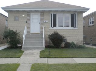 6119 W 63rd Pl, Chicago, IL