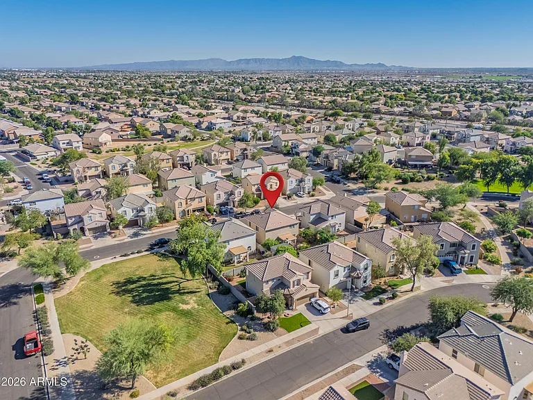 2524 S 89th Ln — Photo 42