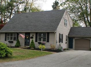 2 Pioneer Rd, Holden, MA 01520