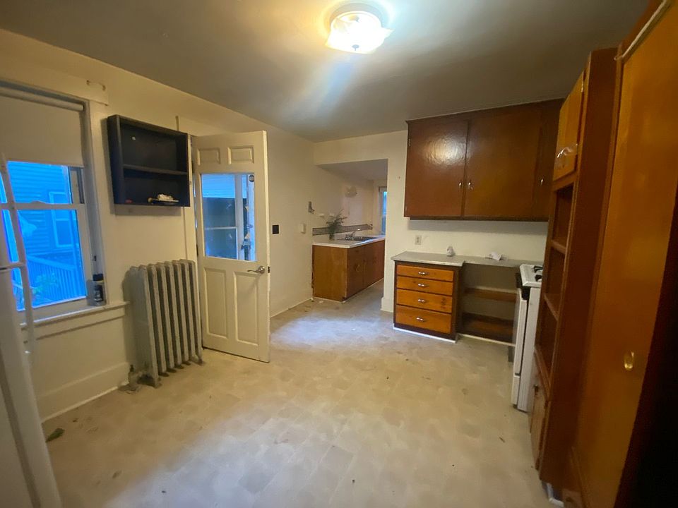 1st image of 167 S Main St Unit 1