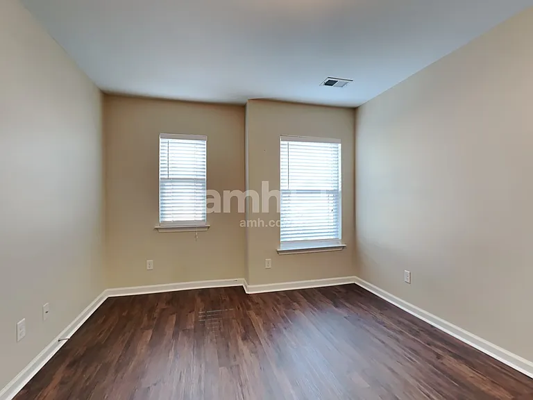 510 Summer Hill Way — Photo 16
