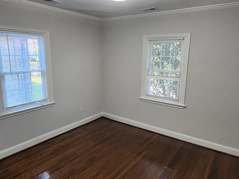4847 Bayard Blvd — Photo 10