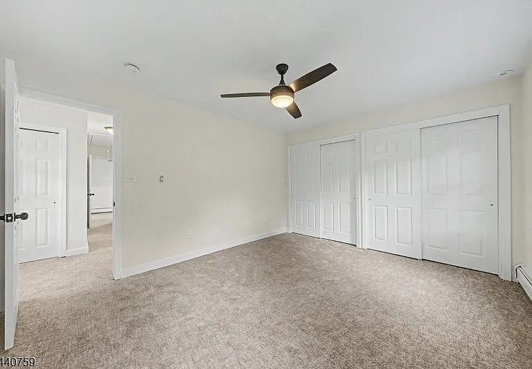 8 Oak Rd — Photo 18