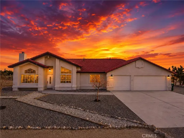 776 Del Rosa Rd, Pinon Hills, CA 92372