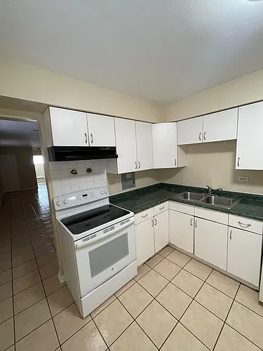 809 W Greenwood Ave #1E Photo 1