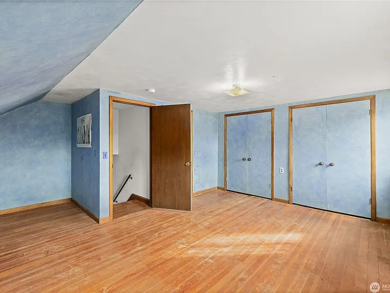 312 E Manitoba Ave — Photo 16