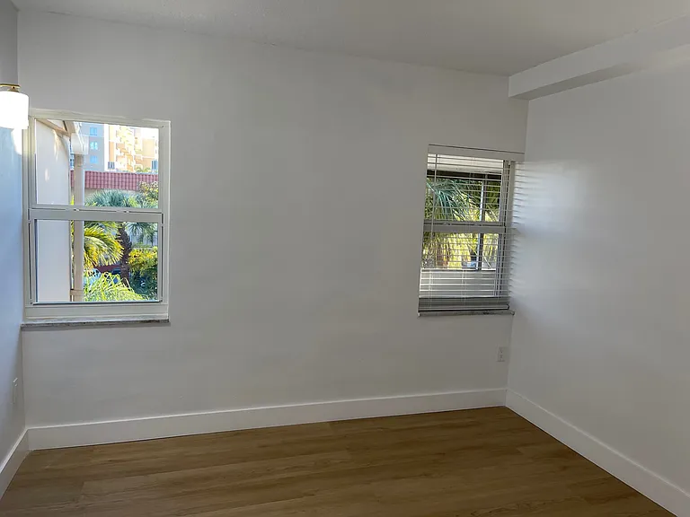 9175 SW 77th Ave #304 — Photo 16