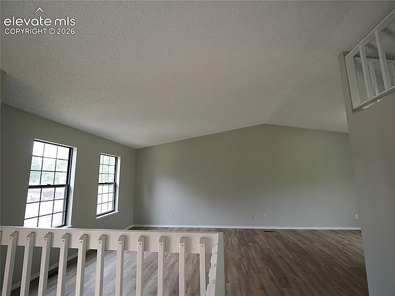 3rd image of 4990 Harvest Rd