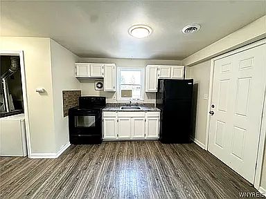 2nd image of 1114 Haeberle Ave #3