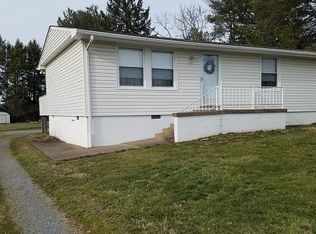 208 Teel Rd, Beckley, WV 25801
