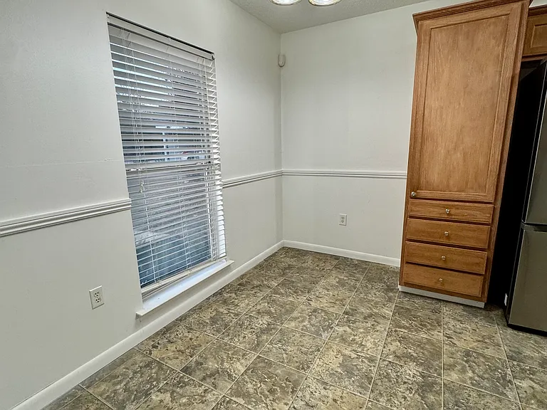14267 Woodlands Dr #4 — Photo 6