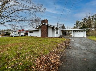 7241 Manlius Center Rd, East Syracuse, NY 13057