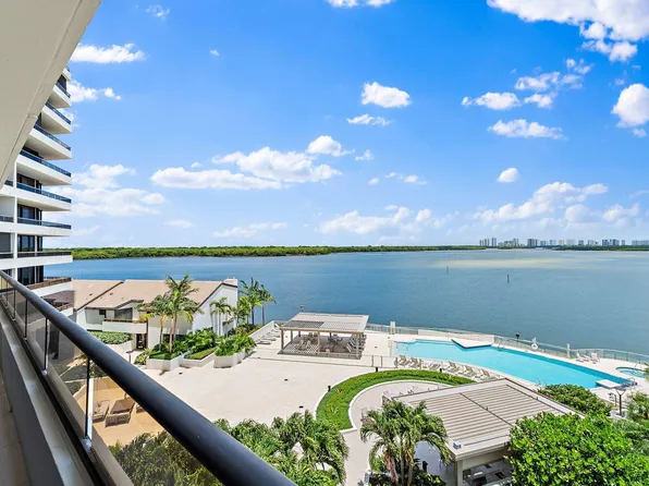 100 Lakeshore Drive #457, North Palm Beach, FL 33408